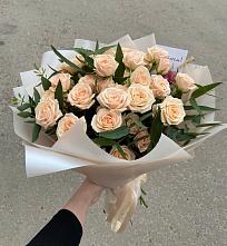 Букет Кремовые розы Латте в Монино